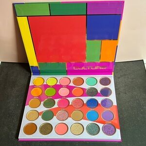 Juvia’s Place Culture Eyeshadow Palette